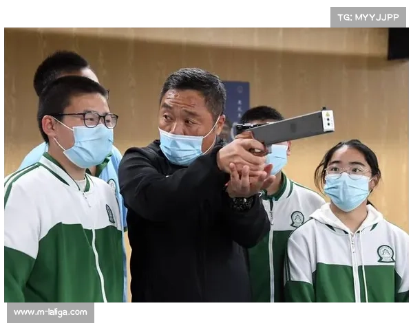 教育部拟将拳击纳入中小学体育选修课，师资培训已启动